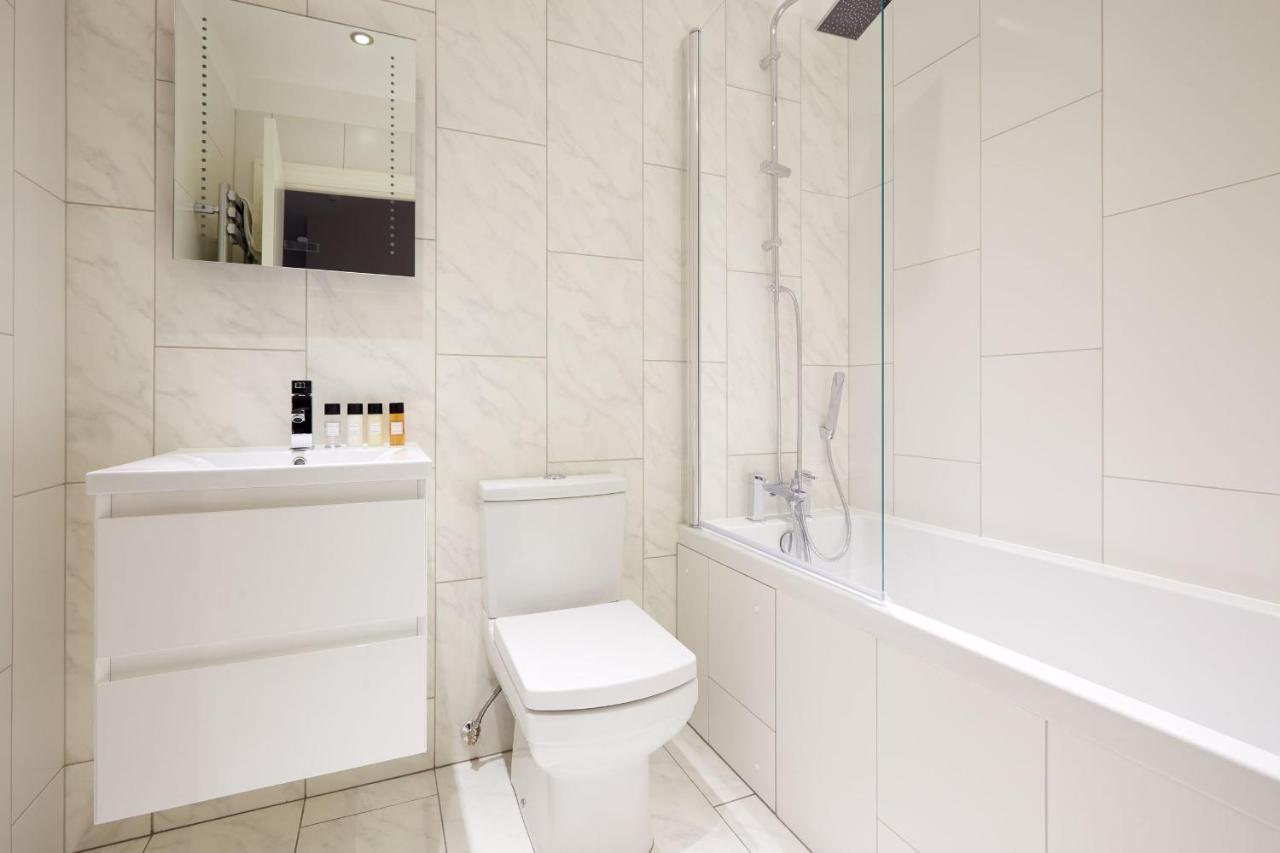 3Vh Virginia House, 31 Bloomsbury Way By City Living London Exterior photo